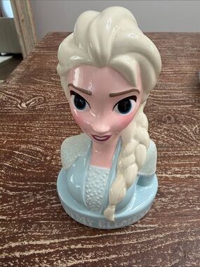 Disney Frozen 2 Elsa Ceramic Coin Bank "In My Element” Frozen II